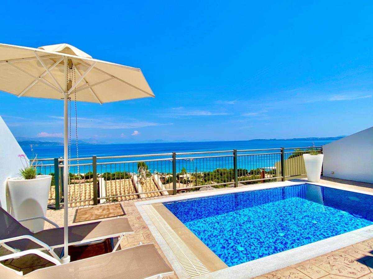 Luxury Villa Akti Barbati 2 With Private Pool By Dadovillas Pyrgi  Dış mekan fotoğraf