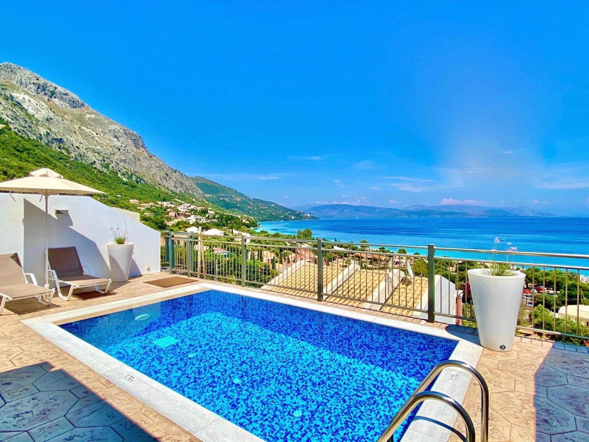 Luxury Villa Akti Barbati 2 With Private Pool By Dadovillas Pyrgi  Dış mekan fotoğraf